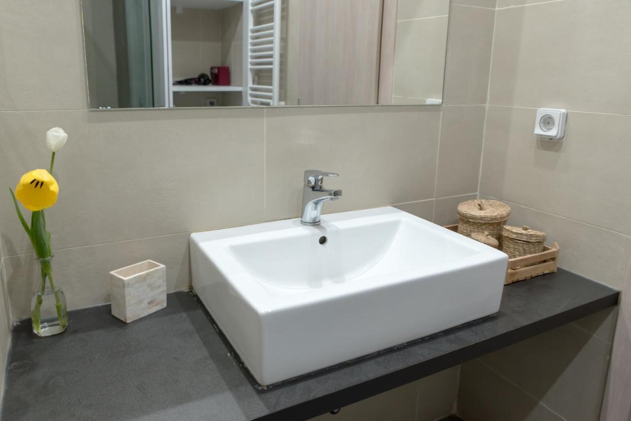Amazing Apartment 2 Min To Acropolis Athene Buitenkant foto